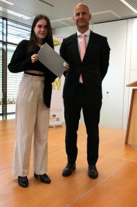 8A Zeugnisverteilung (22)