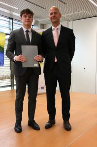 8A Zeugnisverteilung (31)