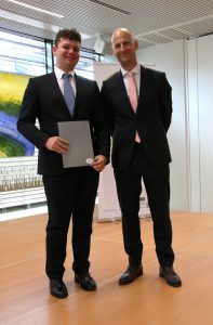 8A Zeugnisverteilung (37)