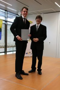 8B Zeugnisverteilung (20) Kopie